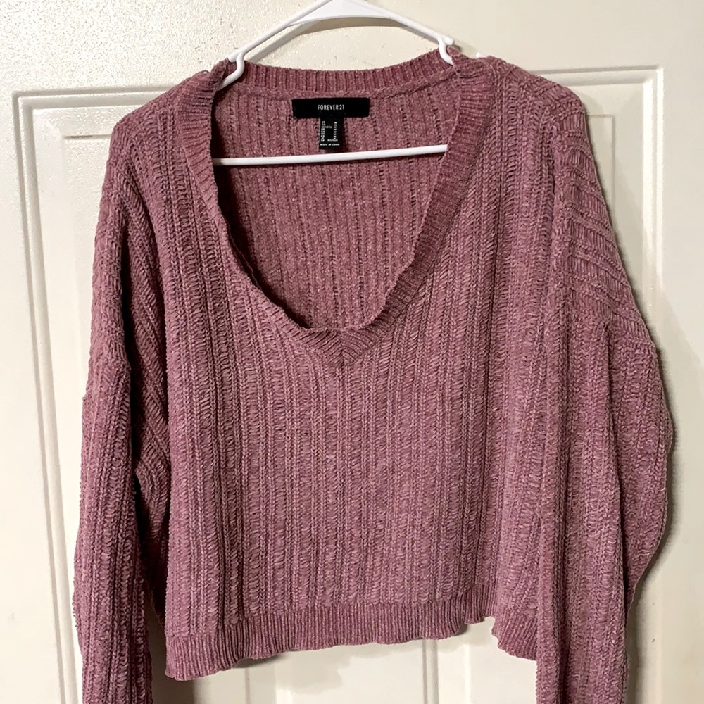 Size M Forever 21 Soft Sweater